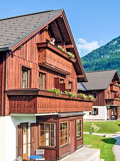 Apartment Appartement Doppelzimmer Klassik, Grundlsee, Steiermark, Austria