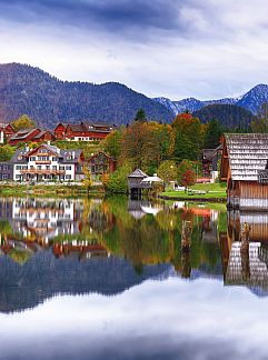 Apartment Appartement Doppelzimmer Klassik, Grundlsee, Steiermark, Austria