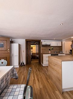 Appartement Appartement Romantische Wohnung mit Südbalkon und Seeblick, Haller, Tyrol, Autriche