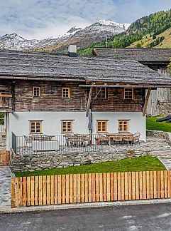 Apartment Appartement Wellnessapartment, Matrei in Osttirol, Tyrol, Austria