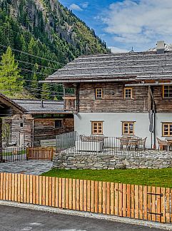 Apartment Appartement Wellnessapartment, Matrei in Osttirol, Tyrol, Austria