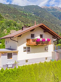 Apartment Appartement Winklerhof - Bergblick, Ötz, Tyrol, Austria