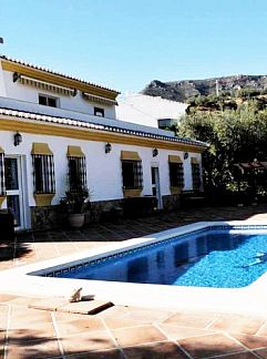 Logement de vacances Casa Grandia El Olivo, Alcaucin, Andalousie, Espagne