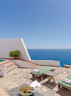 Holiday stay or cottage wanted? Book here your holiday worldwide