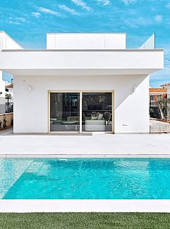 Holiday stay or cottage wanted? Book here your holiday worldwide