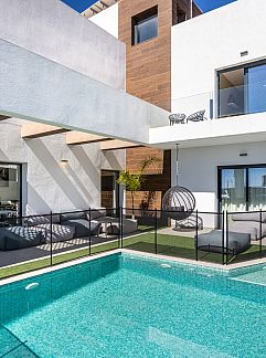 Holiday stay or cottage wanted? Book here your holiday worldwide