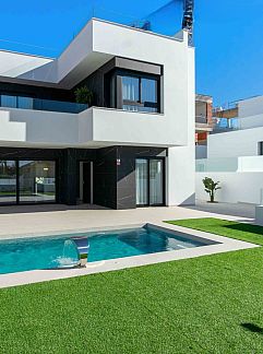 Holiday stay or cottage wanted? Book here your holiday worldwide