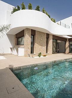 Holiday property Geschakelde woning in Almoradí, Almoradí, Costa Blanca, Spain