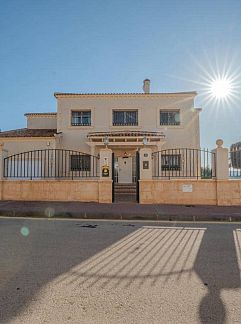Holiday stay or cottage wanted? Book here your holiday worldwide