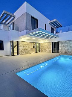 Holiday stay or cottage wanted? Book here your holiday worldwide