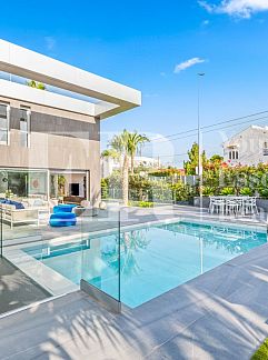 Holiday stay or cottage wanted? Book here your holiday worldwide