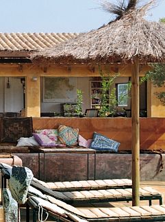 Besondere Übernachtungen Can Lluís - El Rodamon, Cistella, Costa Brava, Spanien