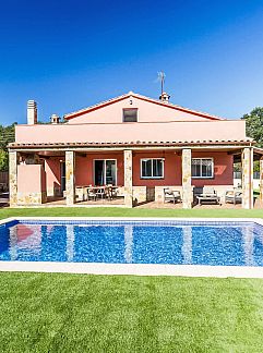 Logement de vacances Villa Rivendel, Caldes de Malavella, Costa Brava, Espagne