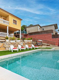 Apartment Ca La Maria, Tordera, Costa Brava, Spain