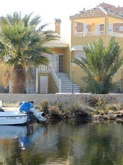 Holiday stay or cottage wanted? Book here your holiday worldwide