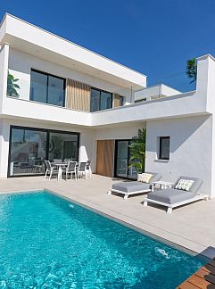 Holiday stay or cottage wanted? Book here your holiday worldwide