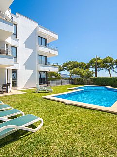 Apartment Appartement Natalia Beach, Port Pollença, Mallorca, Spain