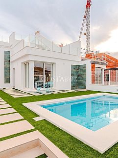 Holiday stay or cottage wanted? Book here your holiday worldwide