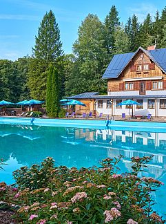 Vakantiewoning Vakantiehuis Lesní plovárna B2, Mladé Buky, Reuzengebergte, Tsjechië