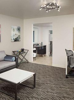 Appartement Comfort Inn Downtown Detroit, Detroit, Midwesten, USA