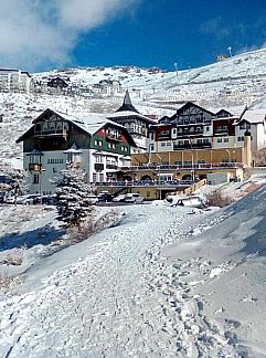 Apartment Apartamentos GHM Gorbea, Sierra Nevada, Andalusia, Spain