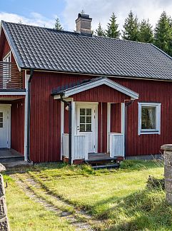 Logement de vacances Vakantiehuis Rödmossa Femton, Virserum, Götaland, Suède