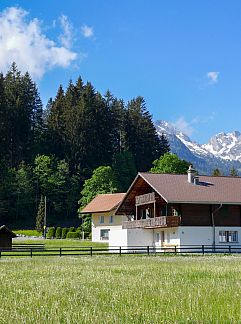 Appartement Appartement Heimelige Ferienwohnung im Naturpark Diemtigtal, Schwenden, Berner Oberland, Schweiz