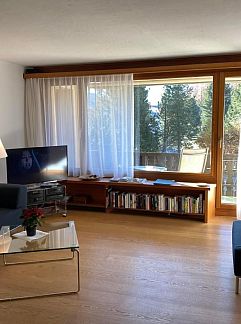 Apartment Appartement Chesa Calderas 6, Bever, Under Gräub / Grisons, Switzerland