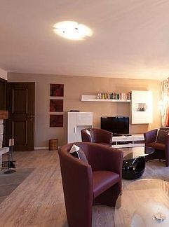 Apartment Appartement Ferienwohnung STEINMANN, Scuol, Under Gräub / Grisons, Switzerland