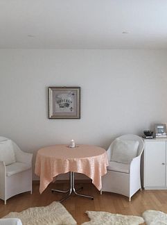 Apartment Appartement Chesa Bursella 21, Madulain, Under Gräub / Grisons, Switzerland