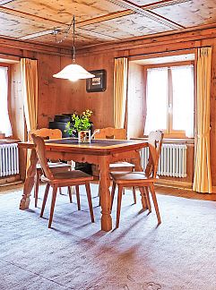 Apartment Appartement Wohnen im alten Bauernhaus,Wohnung EG, Val Müstair, Under Gräub / Grisons, Switzerland