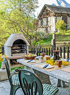 Vakantiewoning Vakantiehuis Rustico Cristallo, Aquila, Ticino / Tessin, Zwitserland