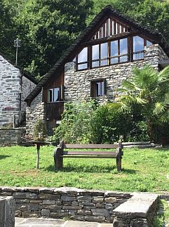 Ferienhaus Vakantiehuis Haus Riga Rossa, Aurigeno, Tessin, Schweiz