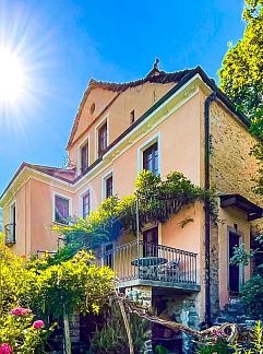 Ferienhaus Vakantiehuis Chalet Mergoscia, Mergoscia, Tessin, Schweiz