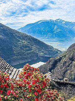 Logement de vacances Vakantiehuis Casa Villa Esperanto, Mergoscia, Tessin, Suisse