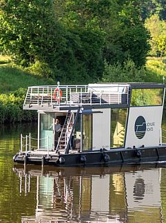 Vakantiewoning Vakantiehuis Floating Home-Hausboot in Mettlach Hafen, Mettlach, Saarland, Duitsland
