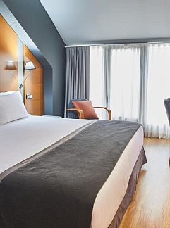 Apartment Hotel Olid, Valladolid, Castile-León, Spain