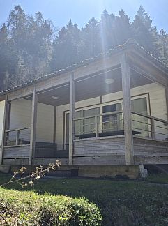 Vakantiewoning Chalet confort (uitzicht op de beek), Saint-Ursanne, Waadtländer Alpen, Zwitserland