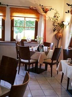 Vakantie appartement Hotel Am See, Baabe, Mecklenburg-Voor-Pommeren, Duitsland