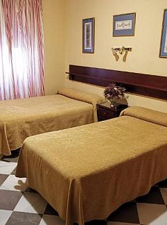 Apartment El Rincón de las Descalzas, Carmona, Andalusia, Spain