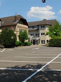 Appartement Hotel-Café-Galerie, Garbsen, Niedersachsen, Deutschland