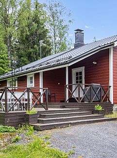 Logement de vacances Vakantiehuis Whispering woods, Hyvinkää, Zuid-Finland, Finlande