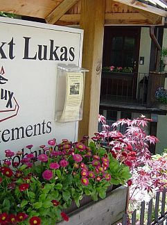 Vakantie appartement Hotel Ferienhaus Fux, Oberammergau, Beieren, Duitsland