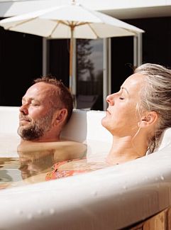 Vakantiewoning Vakantiehuis in Oostrum/Dokkum, Oostrum, Het Friese platteland, 