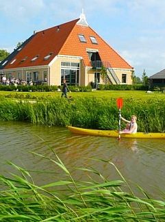 Logement de vacances Recreatieboerderij Slachtehiem, Lollum, Het Friese platteland, 