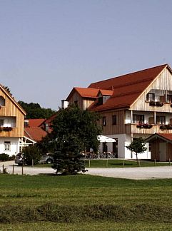 Vakantie appartement Hotel zum Zauberkabinett, Bad Heilbrunn, Beieren, Duitsland