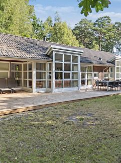 Holiday property Vakantiehuis "Yasha" - 200m from the sea, Hasle, Bornholm, Denmark