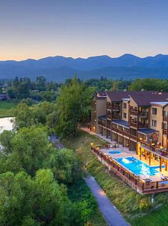 Bed and Breakfast Duck Inn Lodge, Whitefish, Rocky Mountains, USA