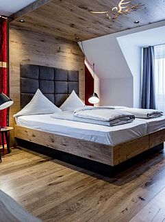 Apartment City-Hotel garni, Neu-Ulm, Baden-Württemberg, Germany