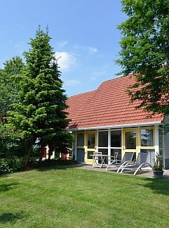 Bungalow Bovendek 6, Steendam, Zuidoost Groningen, 